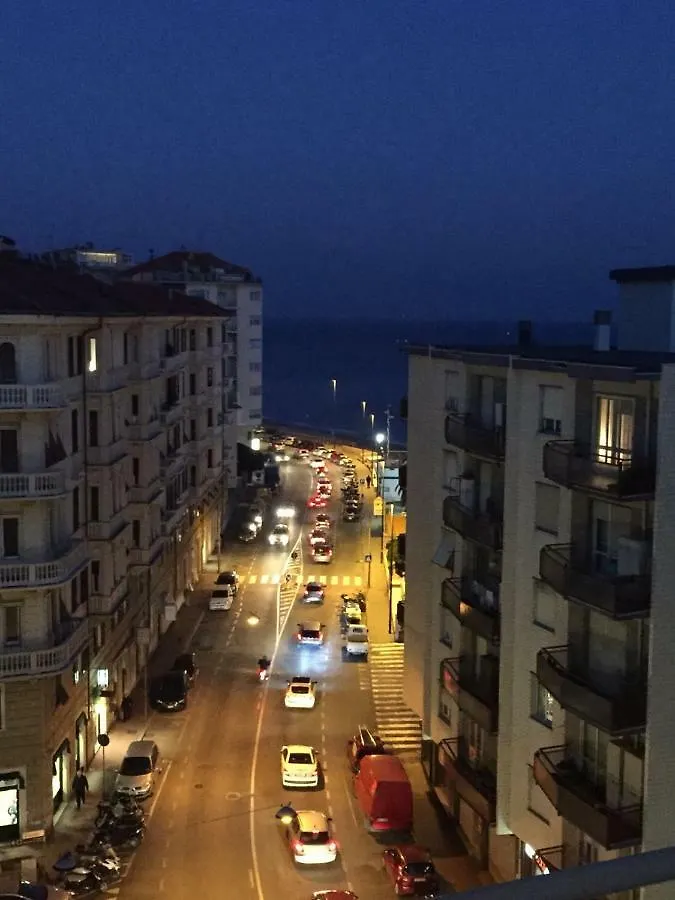 Appartement Fornaci Beach House à Savone