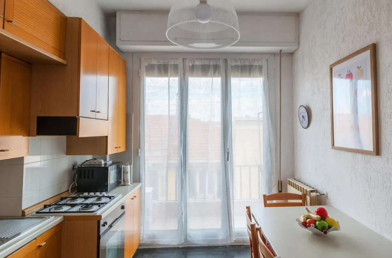 Fornaci Beach House Appartamento Savona 0*,  Italia