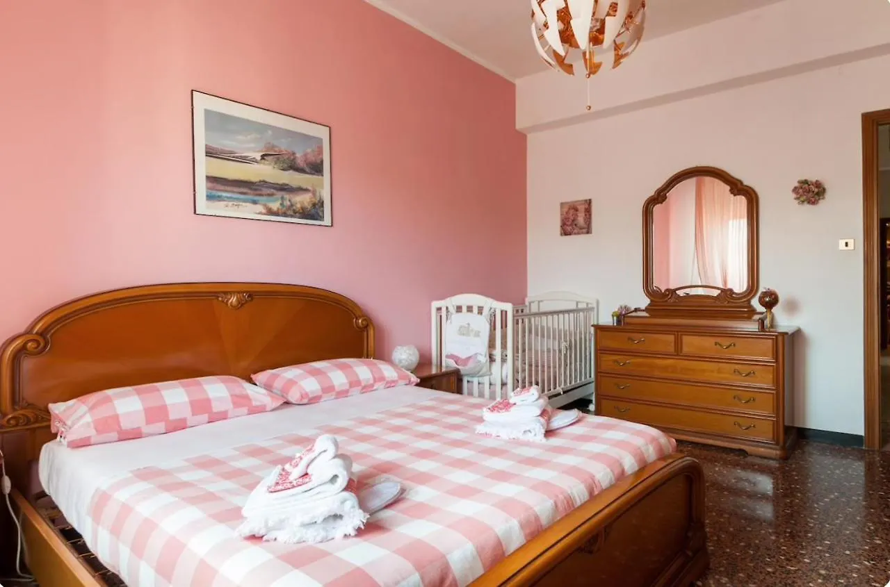 Appartement Fornaci Beach House à Savone Italie